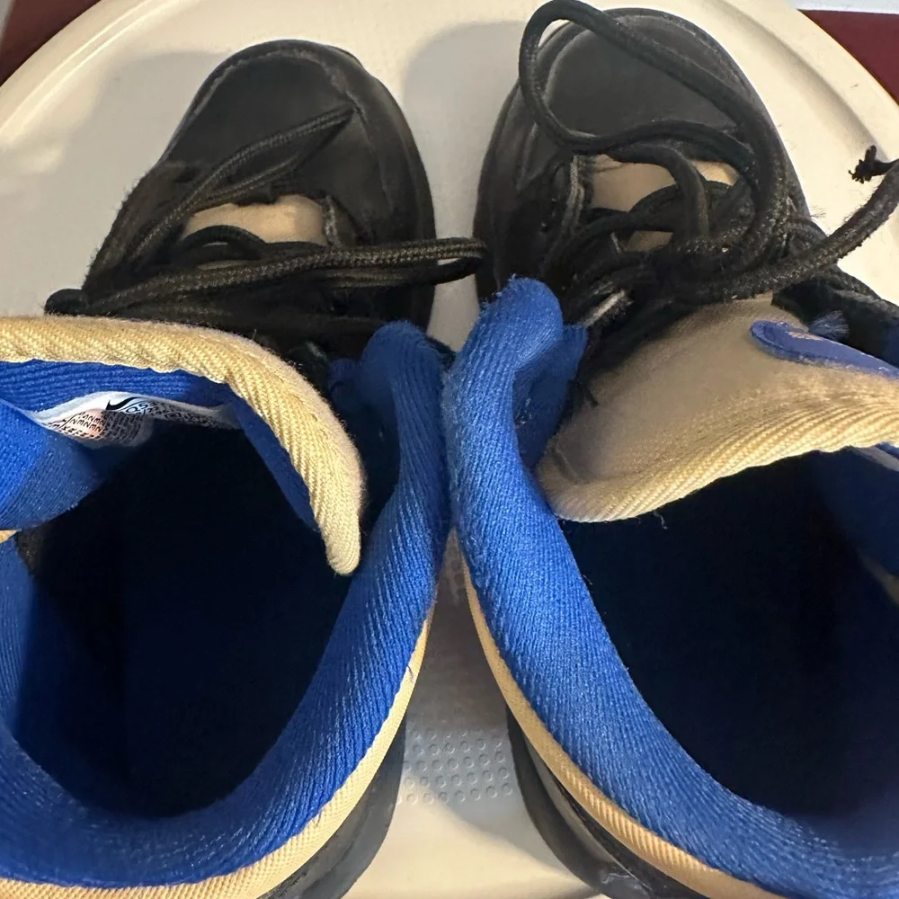 Nike Manoa Sneakers Boots